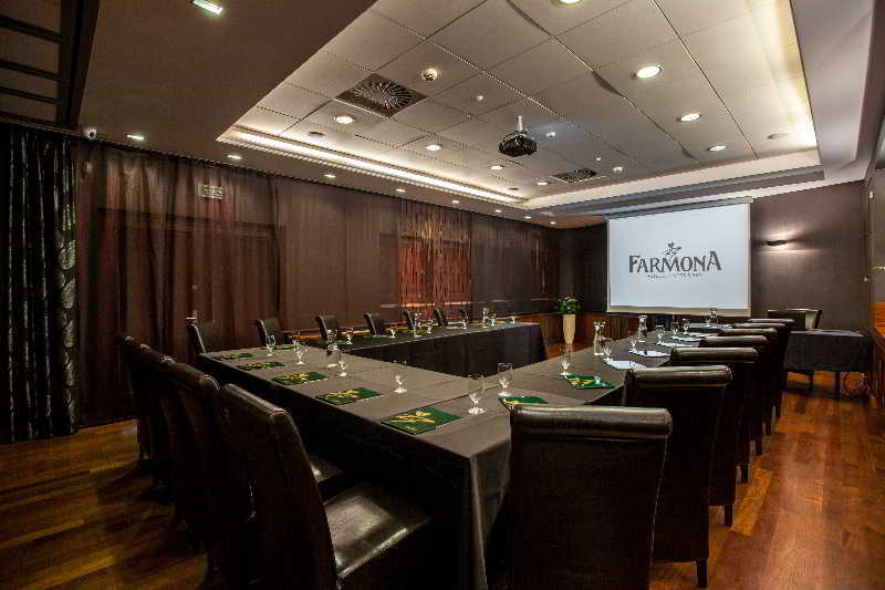 Farmona Hotel Business&SPA Cracovia Esterno foto